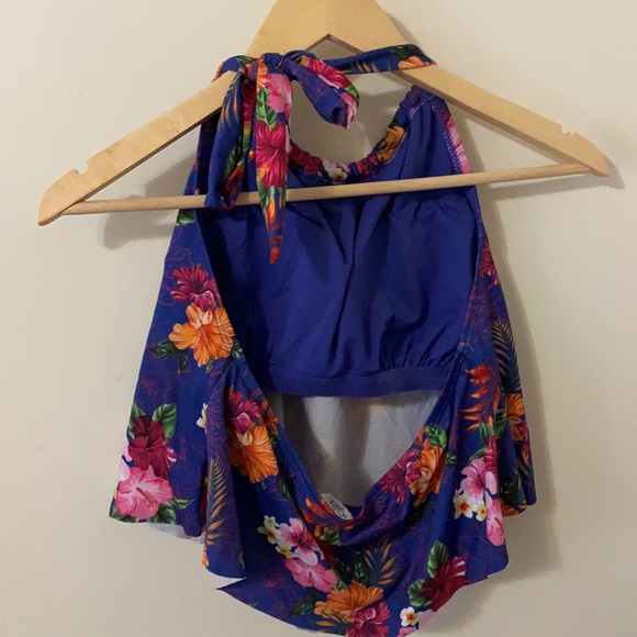 Halter tankini top - Picture 2 of 3